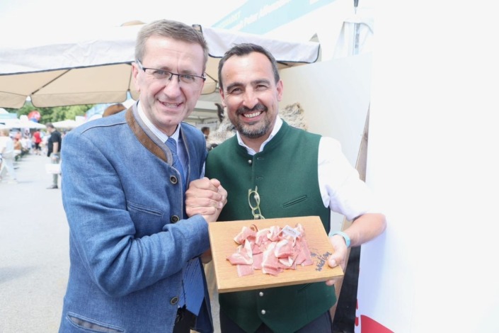 Landesrat Markus Achleitner bei der Sommerfrische in Wien – Foto: Land OÖ
