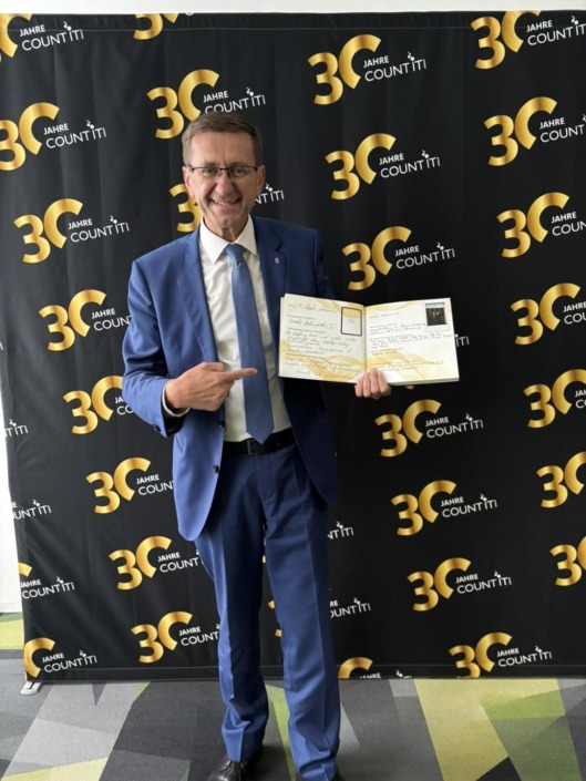Landesrat Markus Achleitner bei der 30-Jahres-Feier der COUNT IT Group Hagenberg. – Foto: Land OÖ