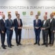 Landesrat Martin Zauner, Landesrat Marco Tittler, LH-Stellvertreter Martin Gruber, Bundesminister Norbert Totschnig, Landesrat Markus Achleitner, LH-Stellvertreter Josef Geisler und Landesrat Heinrich Dorner.